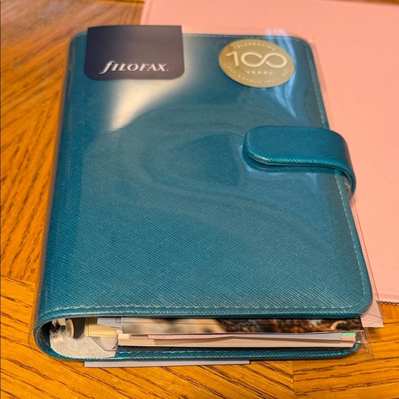 filoFAX Saffiano Personal Organizer Teal - Picture 8 of 10